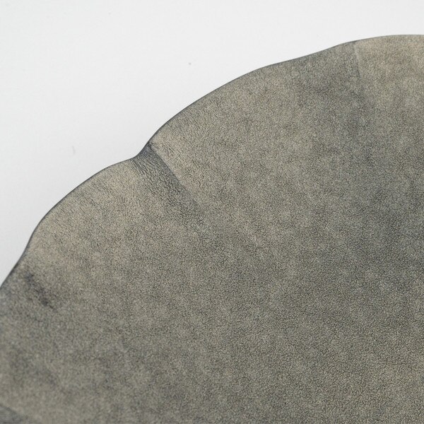 Image of Matte Lotus Plate 8.25" 4