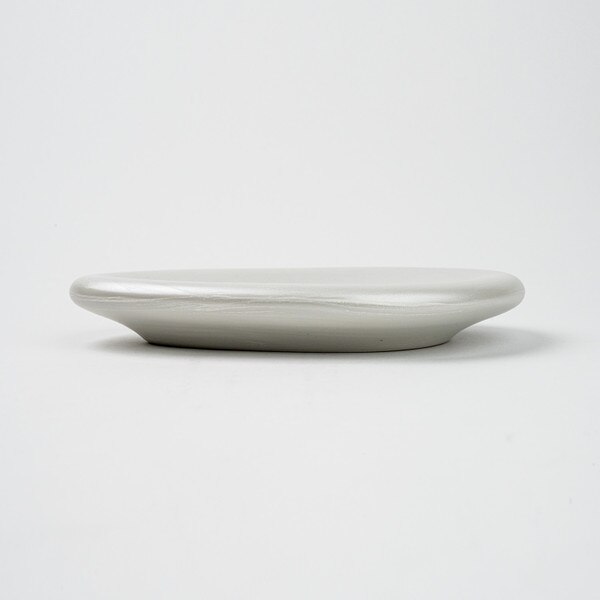 Image of Pearl White Handmade Bean Plate 7.25" 2