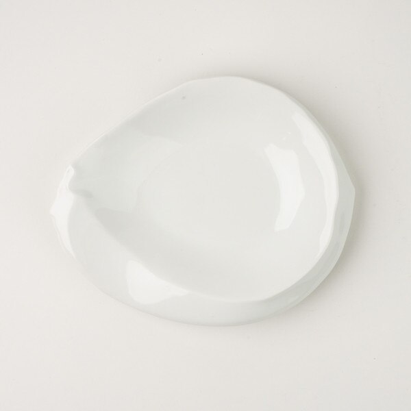Image of White Abstract Plate 7.75" 3