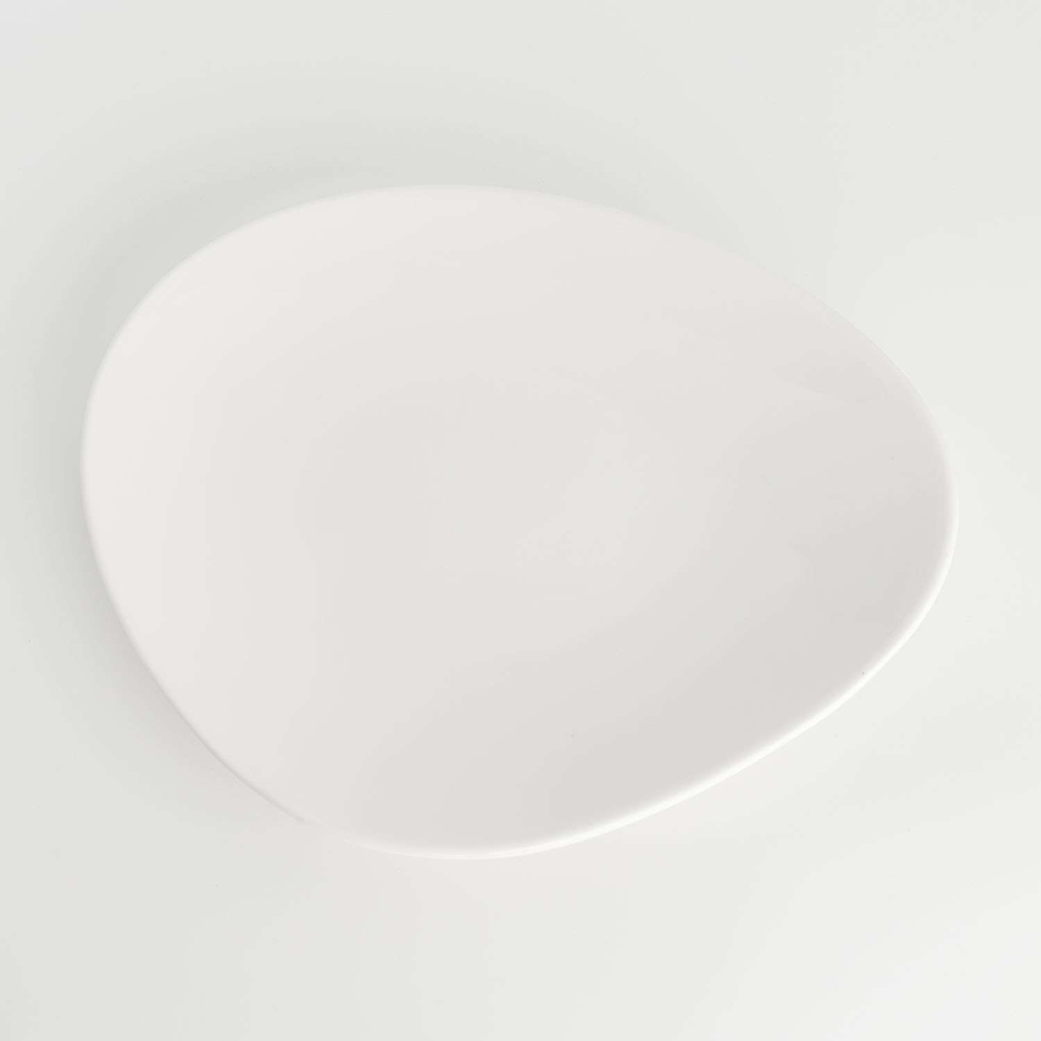 Korin Durable White Clamshell Plate 8.25