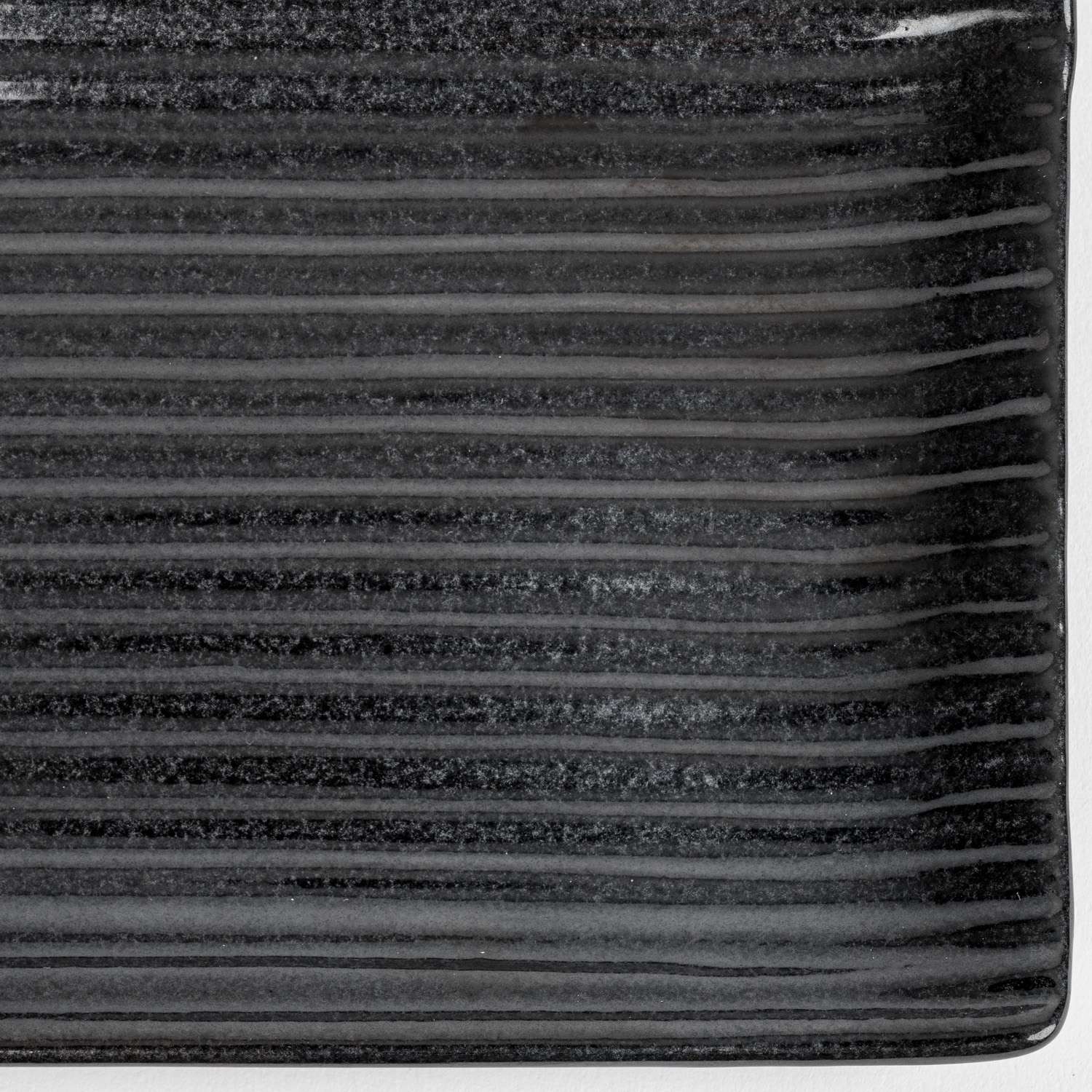 Korin Durable Black Lined Rectangular Plate 13.25
