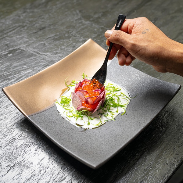 Image of Kinsai Black Square Plate 10" 4