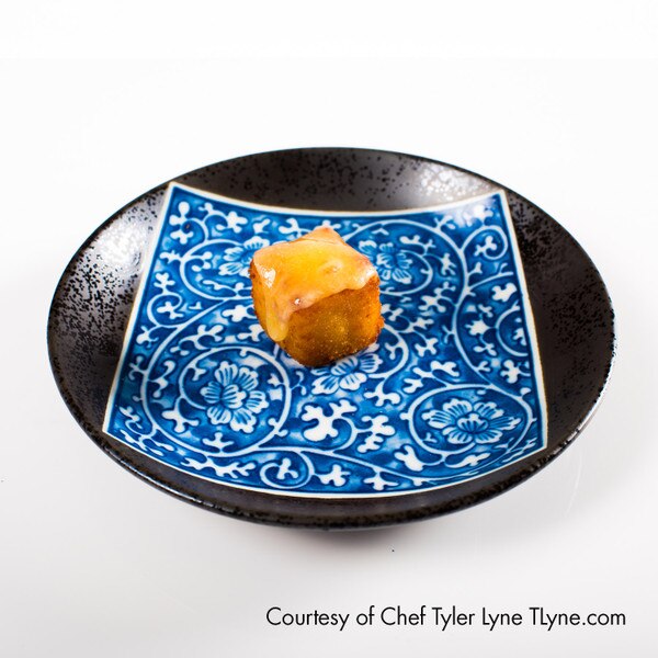 Image of Tako Karakusa Round Plate 6.5" 6
