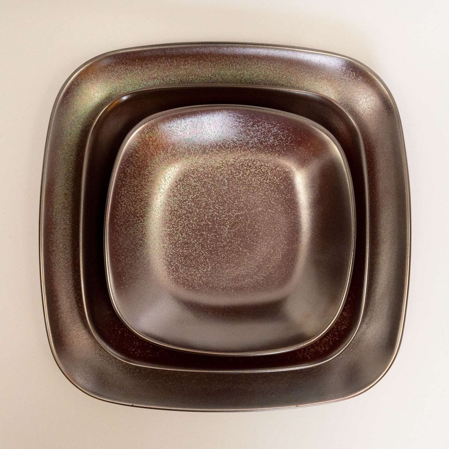 Ginshu Metallic Red Square Plate 6.5