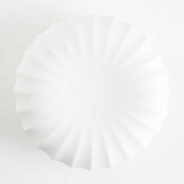 Image of Kikuwari Hollow Plate 3.75" 3
