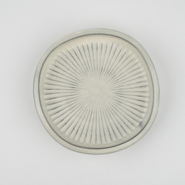 Image of Kohiki Grey Footed Plate 6.5" 3