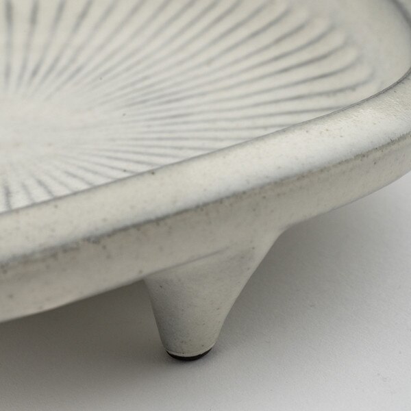 Image of Kohiki Grey Footed Plate 6.5" 4