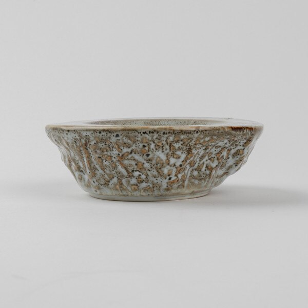 Image of Karatsu Kubomi Raised Plate 4.75" 2