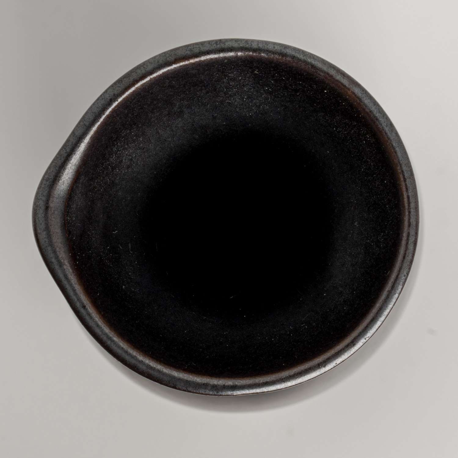 Tessa Black Sake Bottle 4 oz | Korin