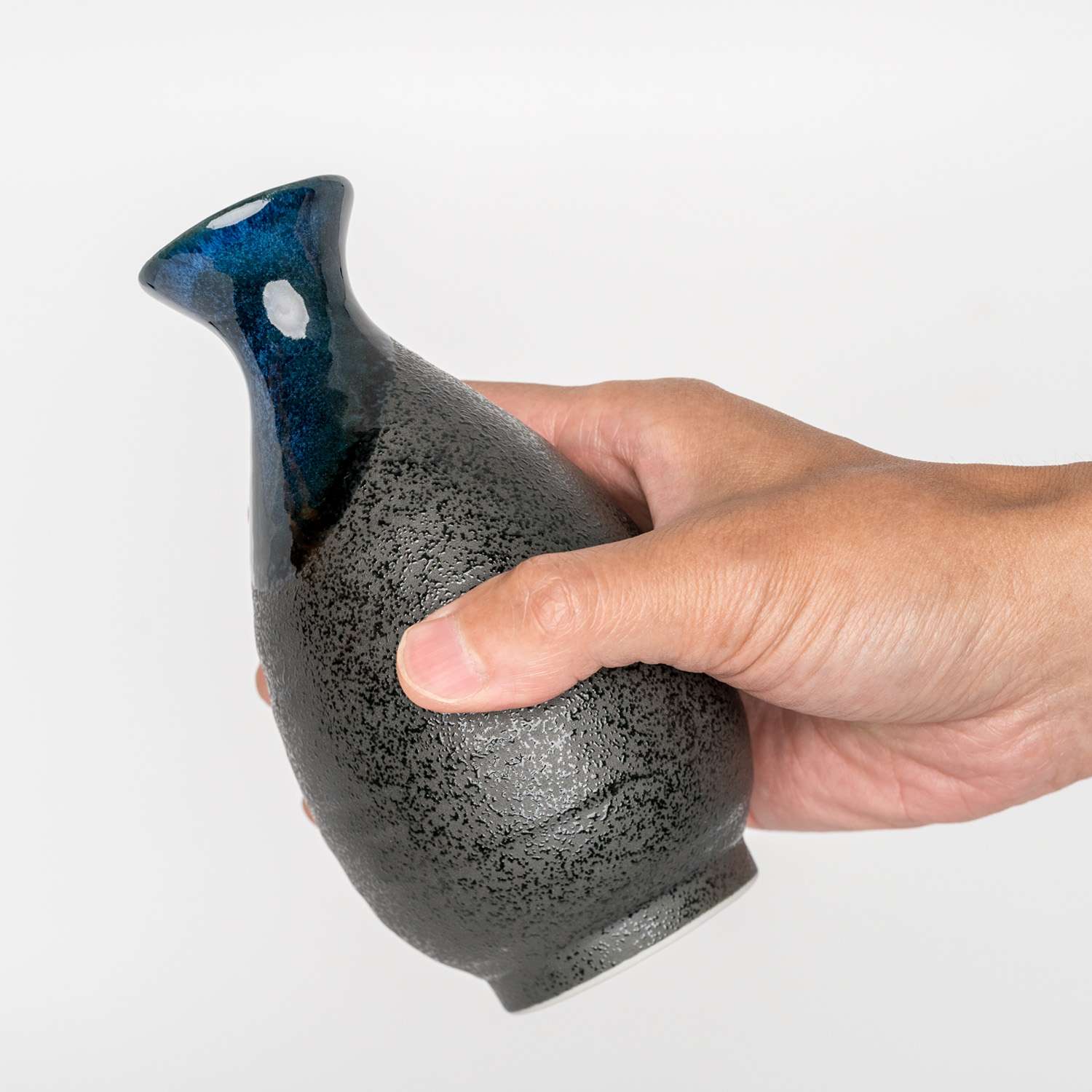 Seiryu Blue Sake Bottle 10 oz | Korin