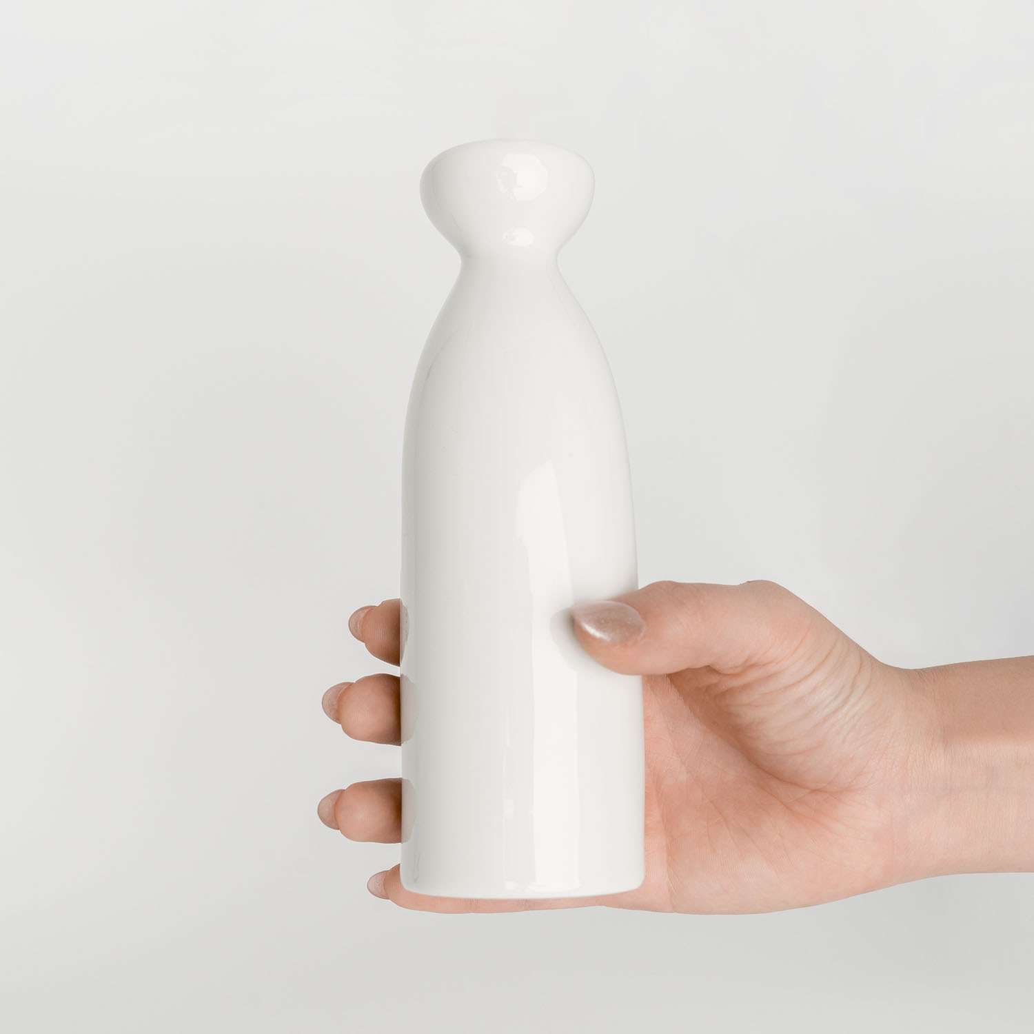 Korin Durable White Sake Bottle 8 oz | Korin