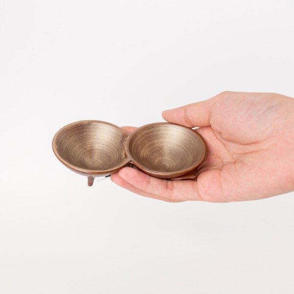 Image of Shusetsu Gold 2 Divided Sauce Dish 4