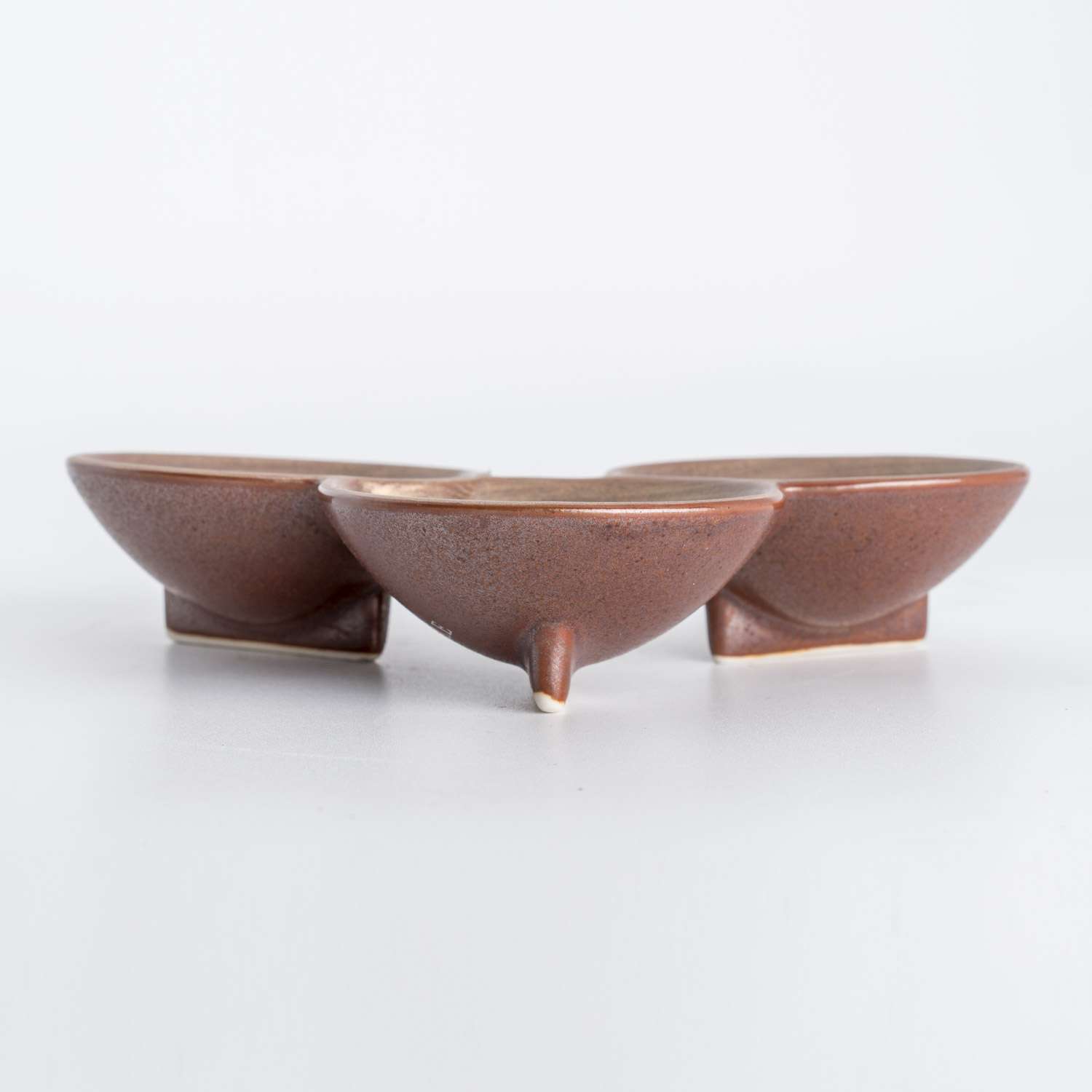 Shusetsu Gold 3 Divided Sauce Dish | KORIN