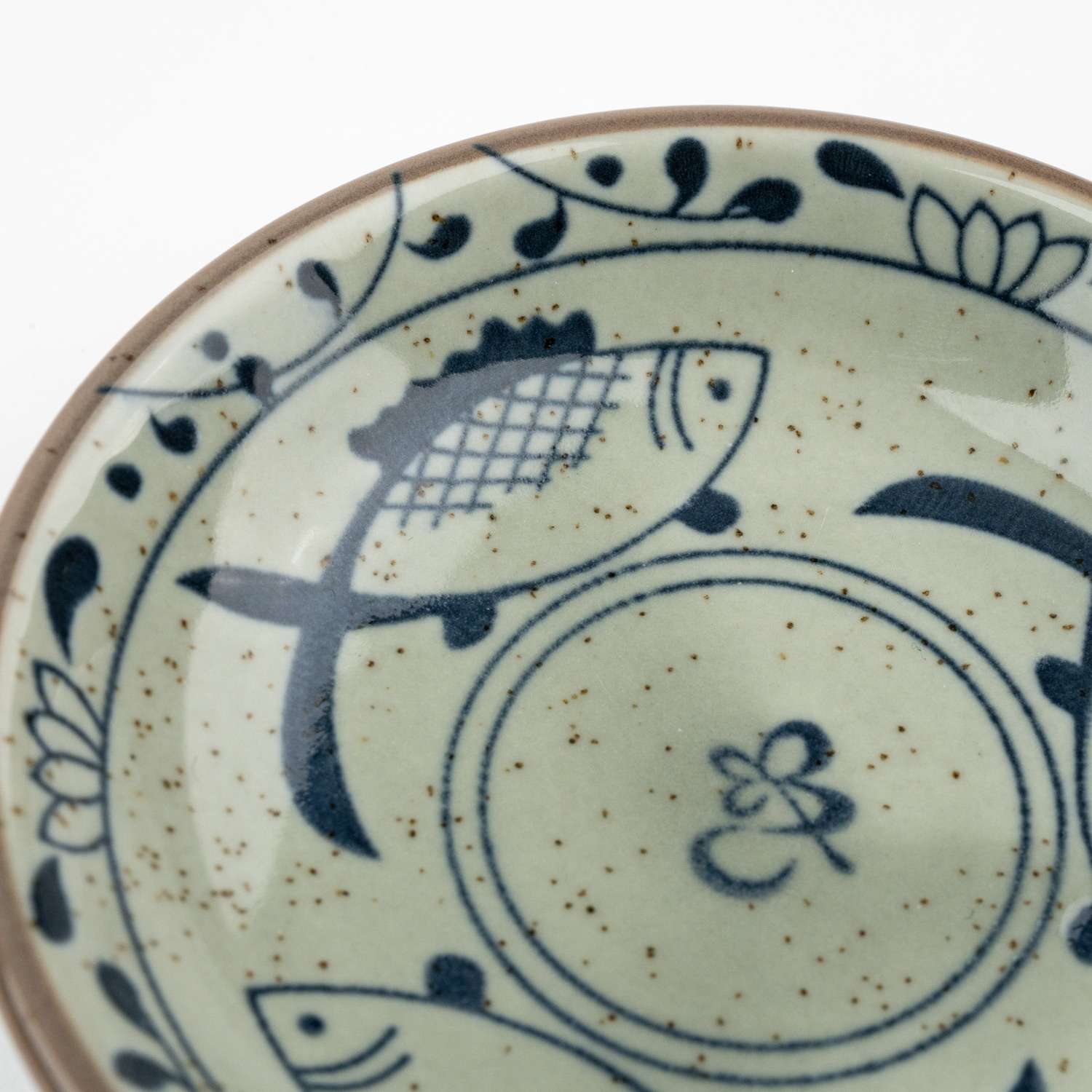 Mashiko Sakana Round Sauce Dish | KORIN