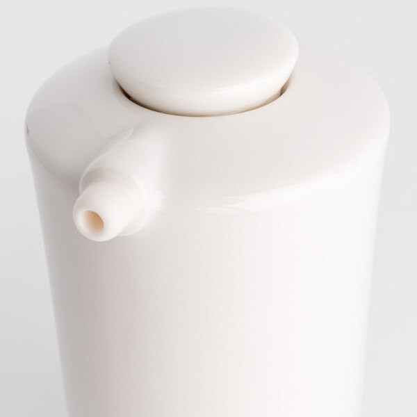 Image of White Sauce Dispenser w/ Silicone Lid 5 oz 4