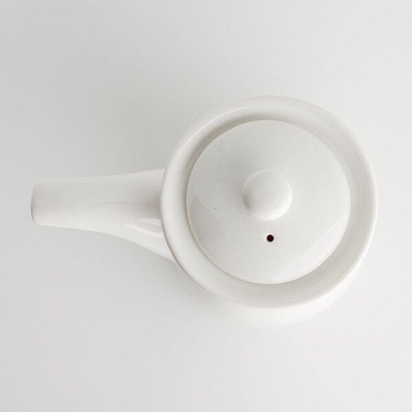 Image of Korin Durable White Sauce Dispenser w/ Silicone Lid 8 oz 3