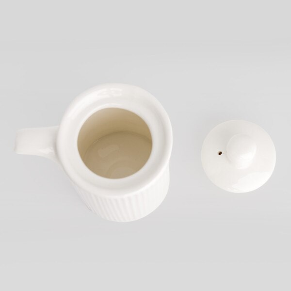 Image of Korin Durable White Sauce Dispenser w/ Silicone Lid 6 oz 3