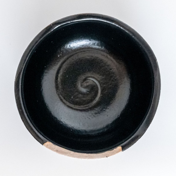 Image of Black Oribe Matcha Bowl 4.75" 3