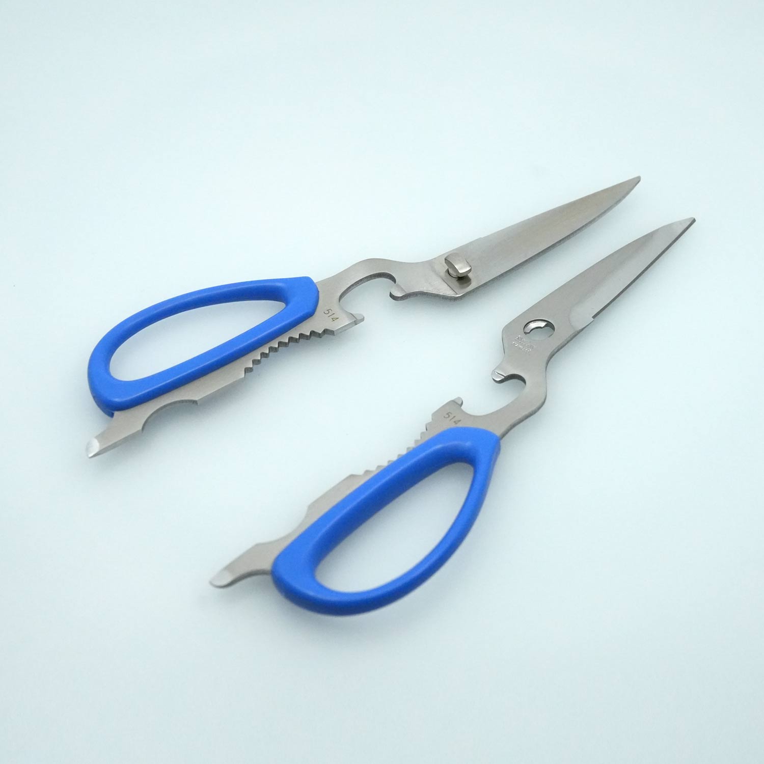 Silky Removable, Washable, Hygienic Chef Pro+ Scissor Blue | KORIN