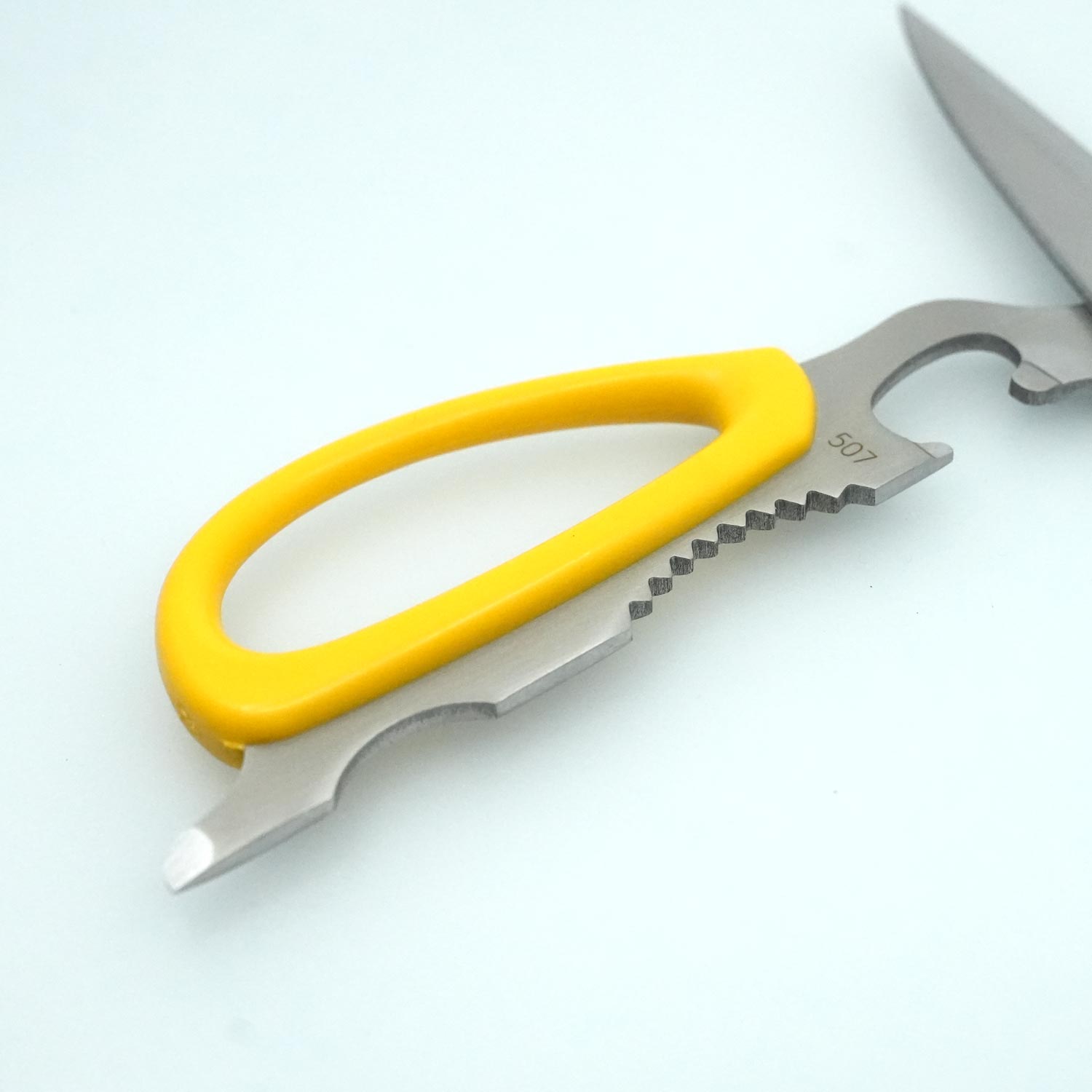 Silky Removable, Washable, Hygienic Chef Pro+Scissor Yellow | KORIN