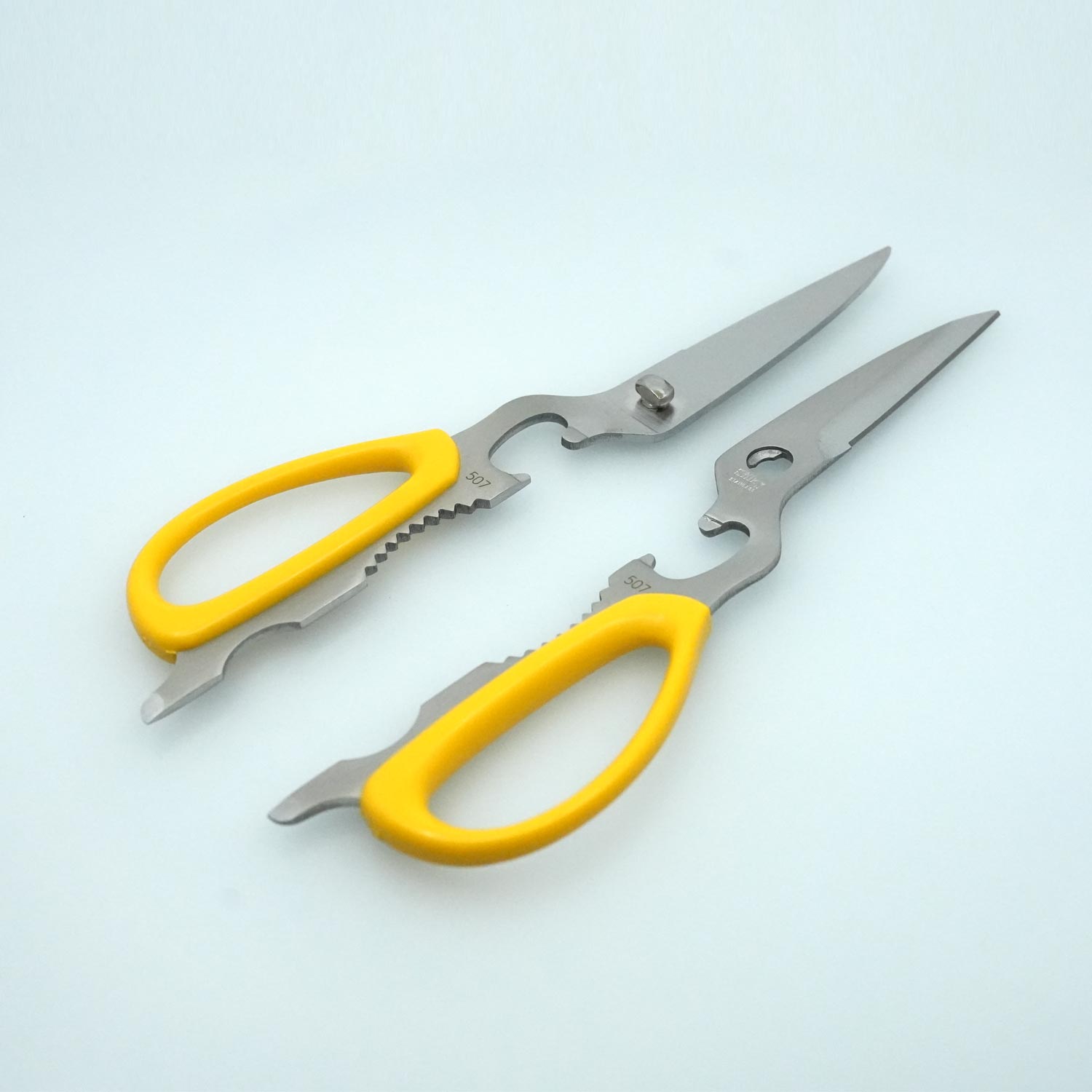 高麗匙 Silky Removable, Washable, Hygienic Chef Pro+Scissor Yellow | KORIN