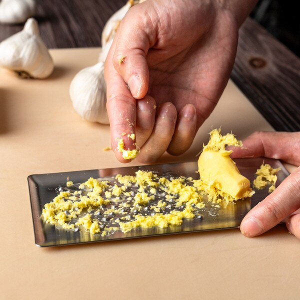Image of Tomita Stainless Grater Silver 7"L 6