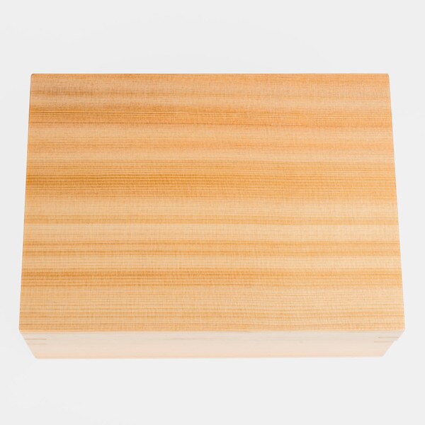 Image of Hinoki Wooden Lidded Box 8" 5