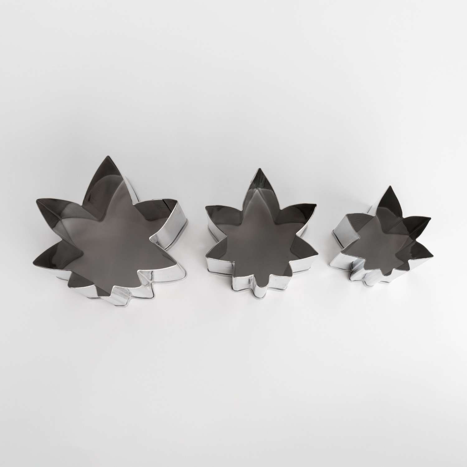 「希少」Carrot Mary ほうろう鍋 Vegetable Cutters | Korin