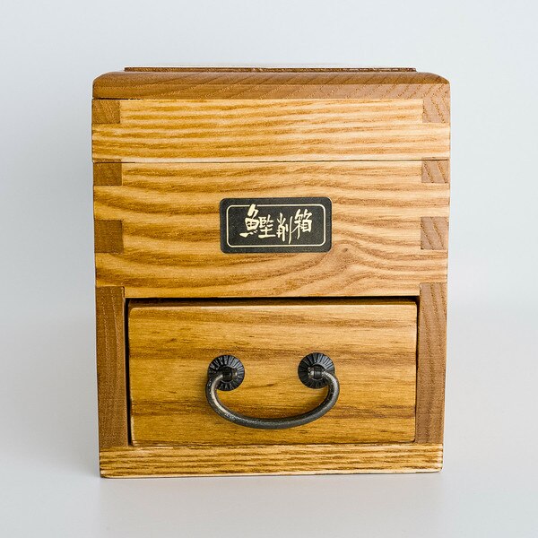 Image of Dark Wooden Bonito Shaver 2