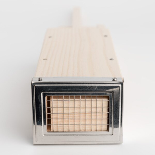 Image of Tokoroten Wooden Cutter 5.6" 5