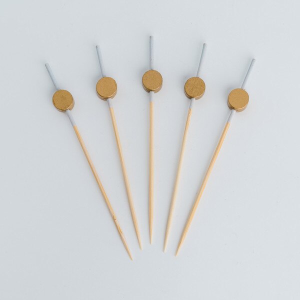 Image of Disposable Bamboo Skewers with Gold Ball 3.5”L (8.9cm) (50/pack) 3