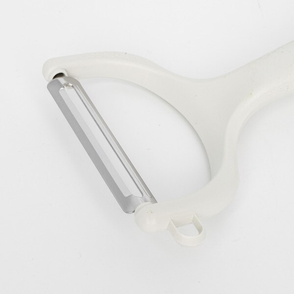 Image of Stand-Up Kitchen Peeler White 5.75" 4