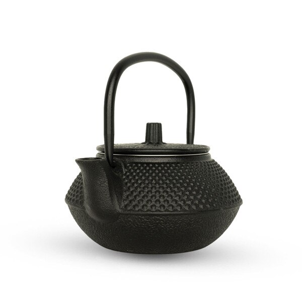 Image of Cast Iron Black Arare Teapot 26 oz 2