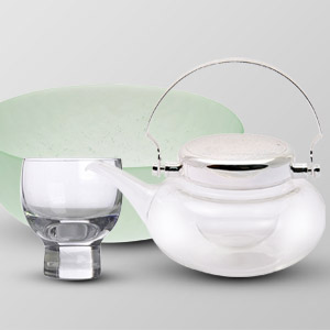 Glassware & Stainless Steel Bowls